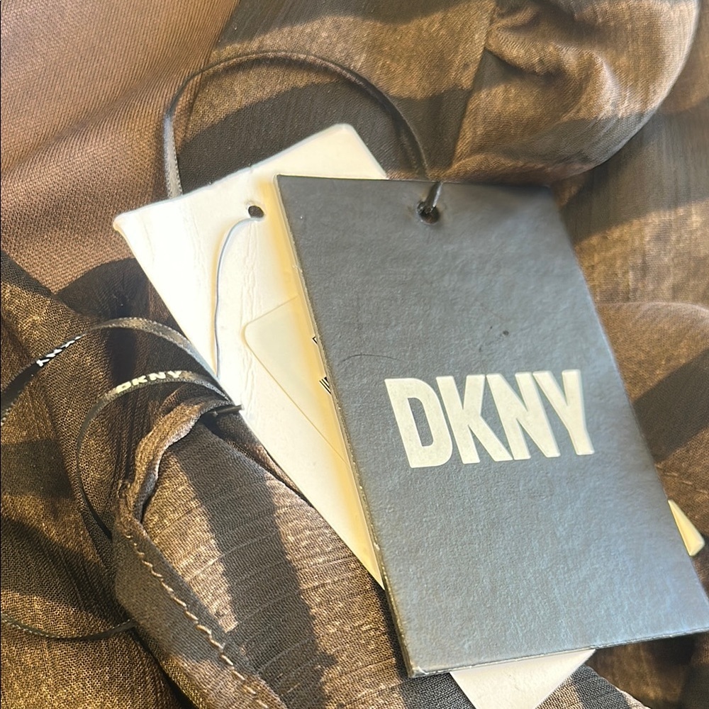 DKNY Sz 12 Animal Print Sheath Midi Dress with Flutter Sleeves • NWT! - Picture 9 of 12